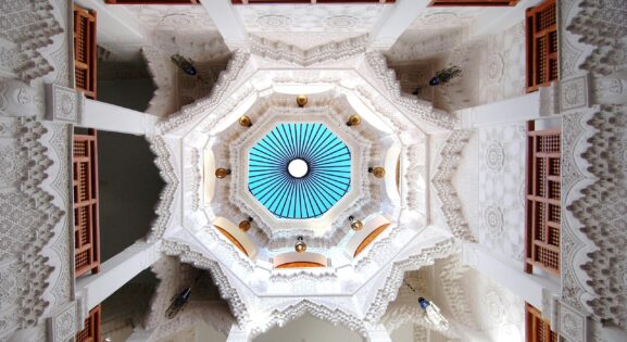 Inside Marrakech’s Hammams: A Simple Way to Unwind on a Budget