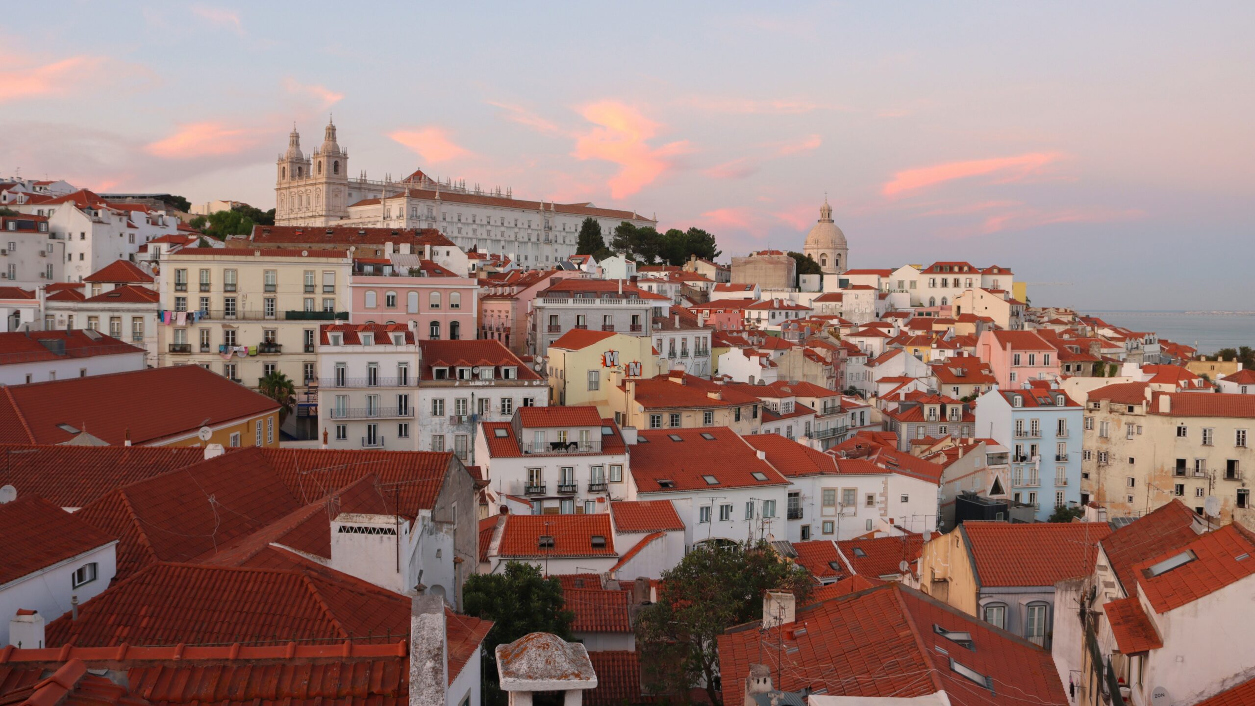 Where to Stay in Lisbon Without Overspending