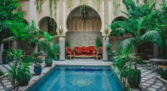 Marrakech Riads: A Stay Connected to the City